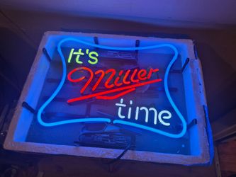 Neon Beer Sign