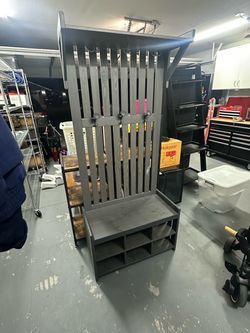 Entryway hutch/shoe rack/coat rack/seat