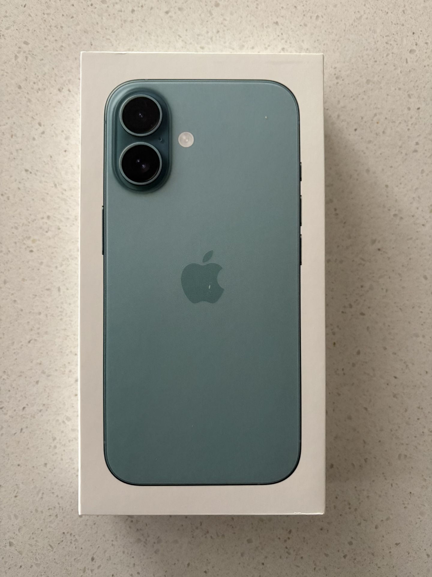 iPhone 16 - 128GB Sealed unlocked