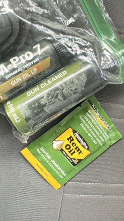 M-Pro 7 cleaner and oil plus 4 Remington oil wipes