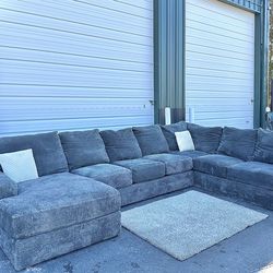 Giant Sectional Free Delivery