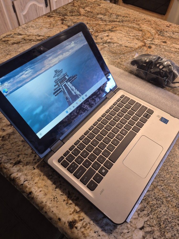 Hp 2n1 Laptop Touchscreen Convertible Win 11 Factory Reset Has Office For School & Business Clean Still Has Warranty Perfect Super Fast Hp
Laptop touc