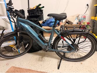 Aventon Level 2 e-bike + 2locks + bike bag