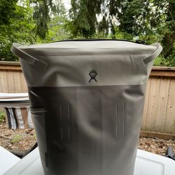 Hydro Flask Cooler Backpack  
