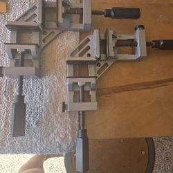 Quick-Release 90 Degree Angle and Corner Clamp