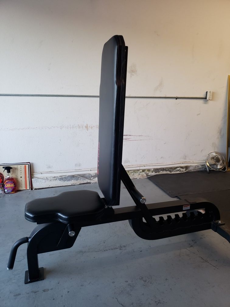 **SALE PENDING**ETHOS adjustable weight lifting Bench for Sale in