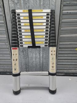 Extension Ladder 12.5 Feet!