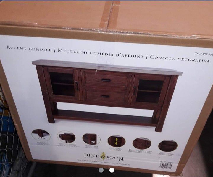 Wesley Pike & Main Accent Console