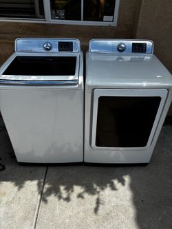 Washer and dryer set