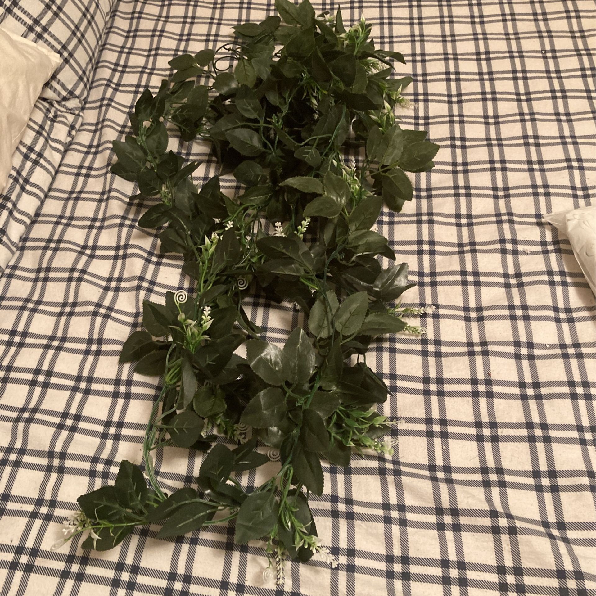 7ft Garland