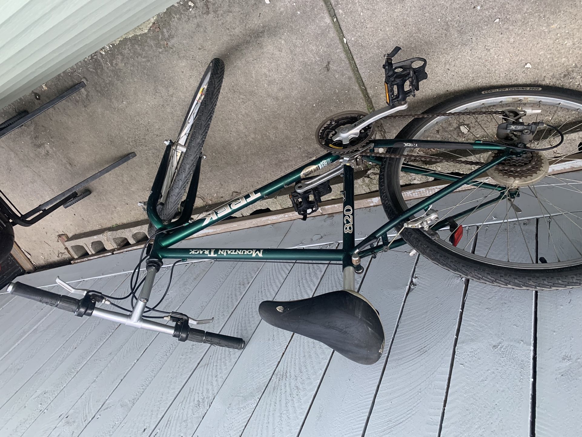 trek mountain track 820 excellent condition