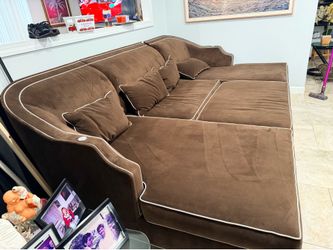 Oversized Sectional (136” x 76”) + 4 Power Theater Recliners All Working