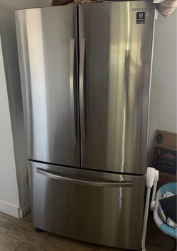 Samsung 28 cu.ft Stainless Refrigerator French Door