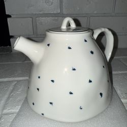 NEW Lenox Blue Bay Teapot, 1.90 LB