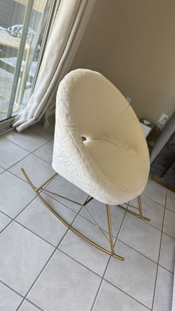 Rocking Chair 