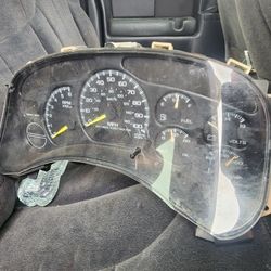 99-02  Chevy SILVERADO Cluster 
