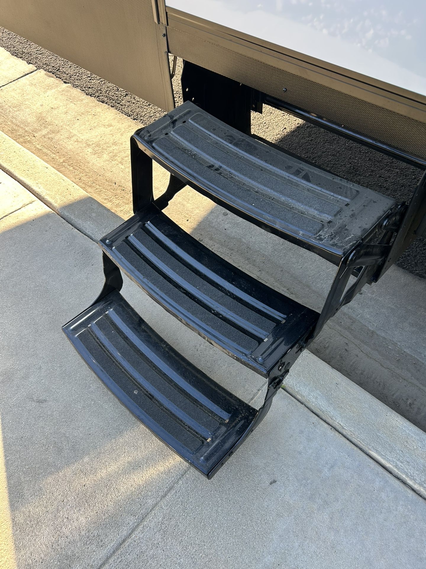 RV Steps 27 1/2” Wide