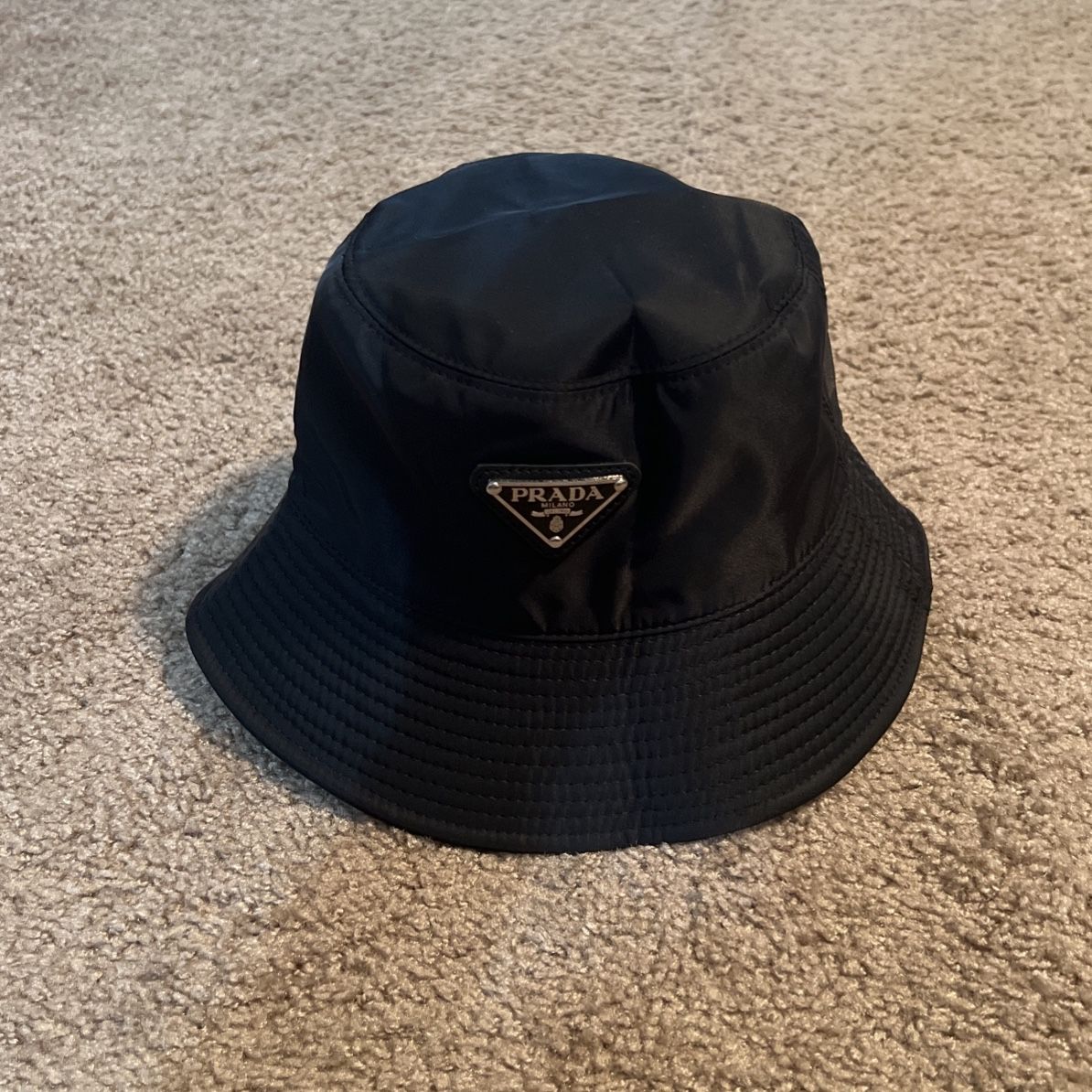 Prada Black Bucket Hat for Sale in Phoenix, AZ - OfferUp