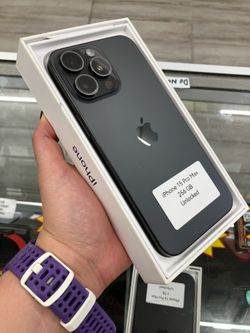Black iPhone 15 pro max unlocked cash or $50 down