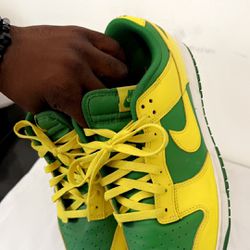 Brazil Nike Shoes Size 9.5