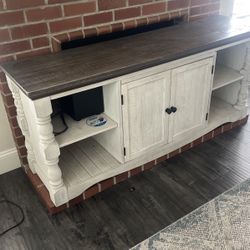 Ashely Tv Stand 