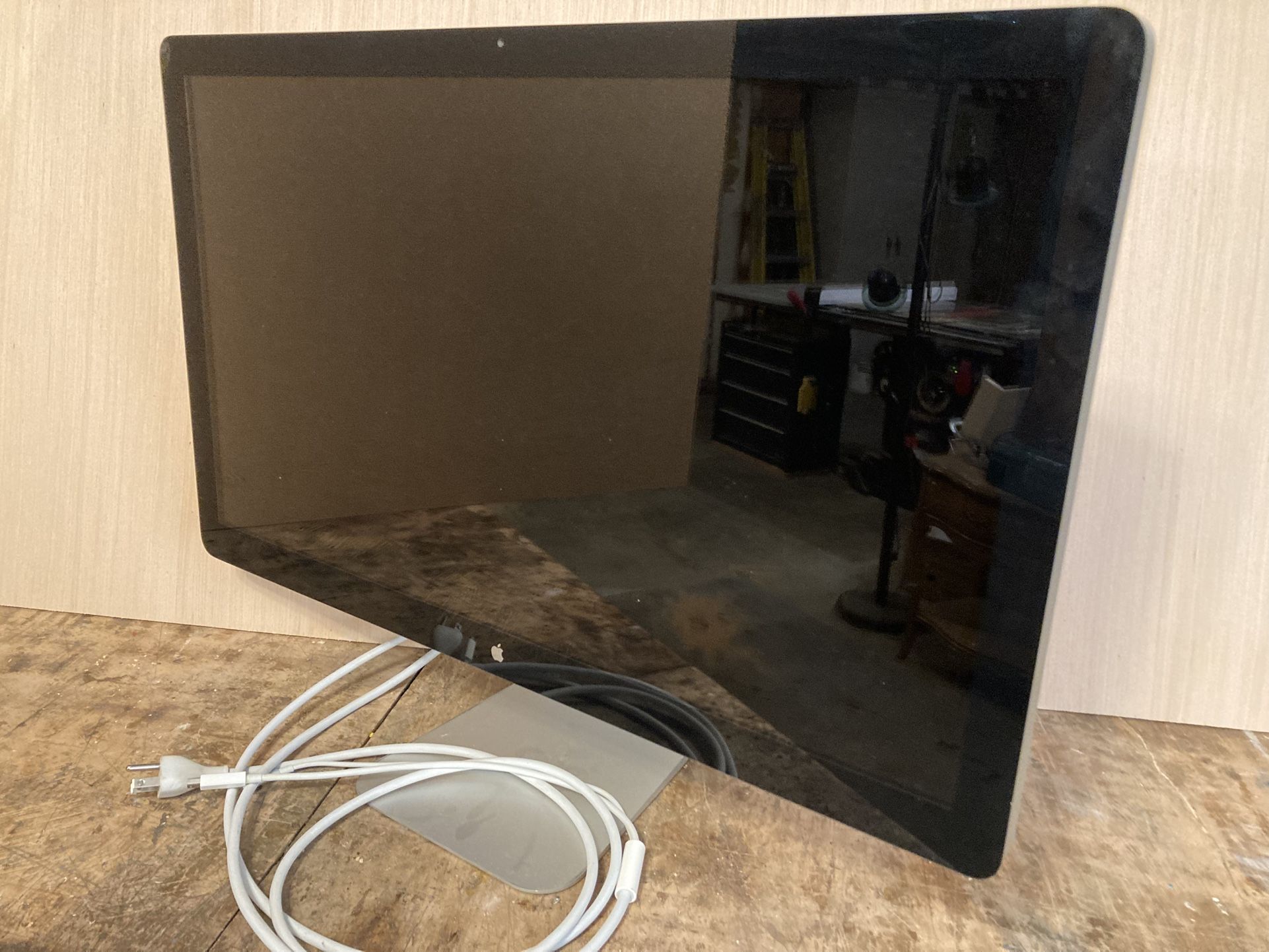Apple Thunderbolt Display