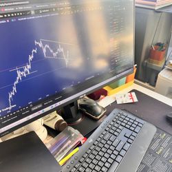 Desktop computer