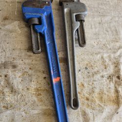 2 Wrenches
