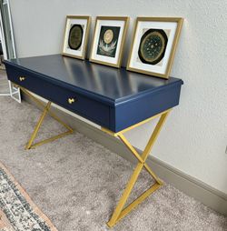 Desk Entry Table