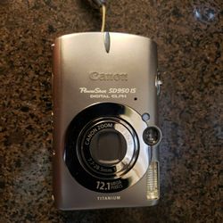 Canon Power Shot SD950 IS DIG ELPH