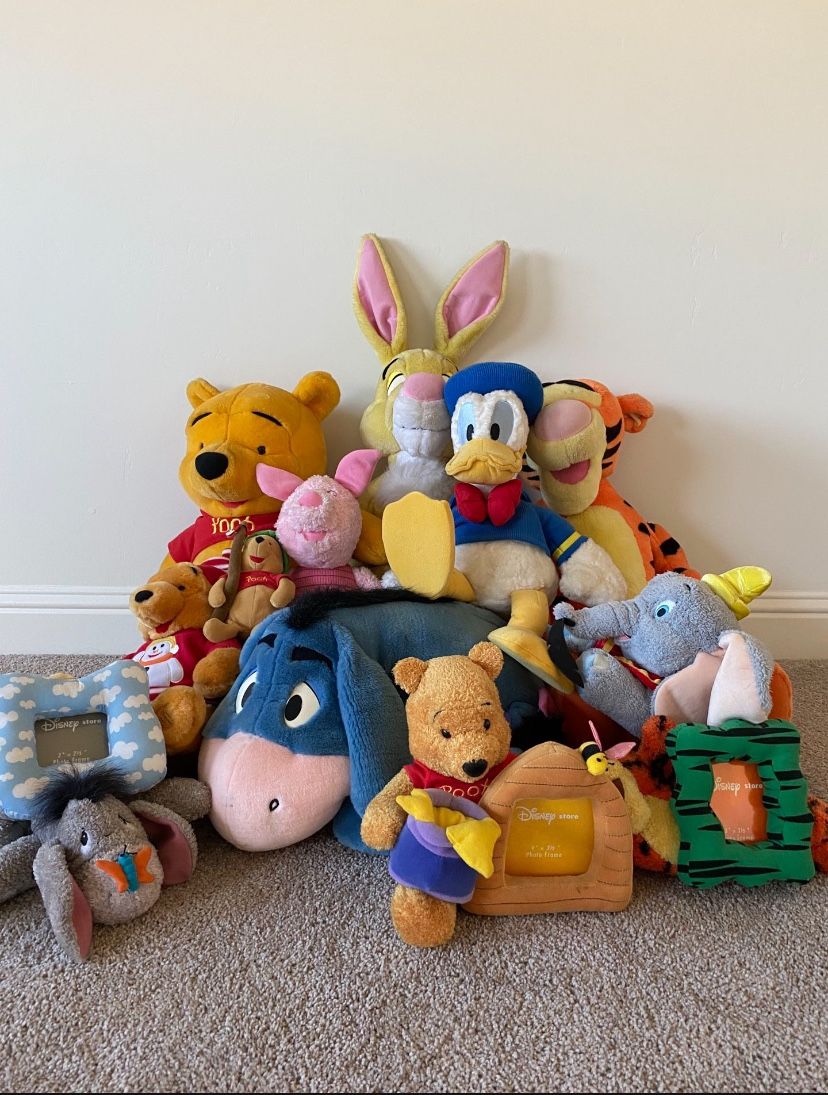 Huge Lot Vintage Disney Stuffed Animals