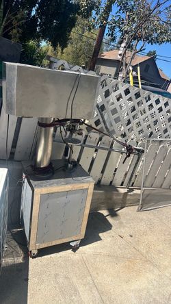 Industrial can sealer