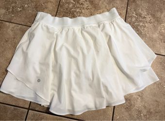 Lululemon women’s white skirt size 12
