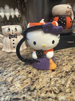 Hello Kitty Halloween Witch Ceramic Mug