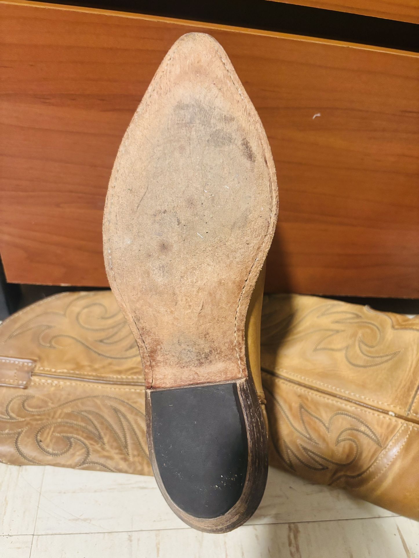 Women’s Boots.