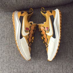Gyakisou Nike Running Shoes