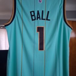 BNWT STITCHED LeMelo Ball #1 Teal Charlotte Hornets Jersey Size 2XL! SHOOT ME AN OFFER! LISTED ON OTHER SITES!