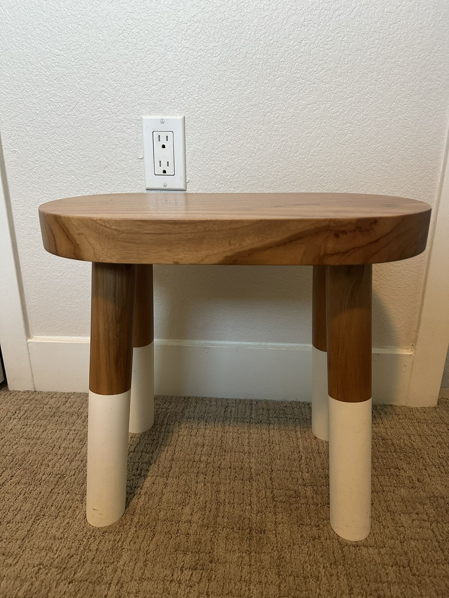 Serena & Lily Stool