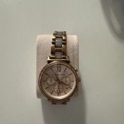 Michael Kors Women Wrist Watch
