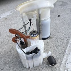 BMW F30 Fuel Pump 