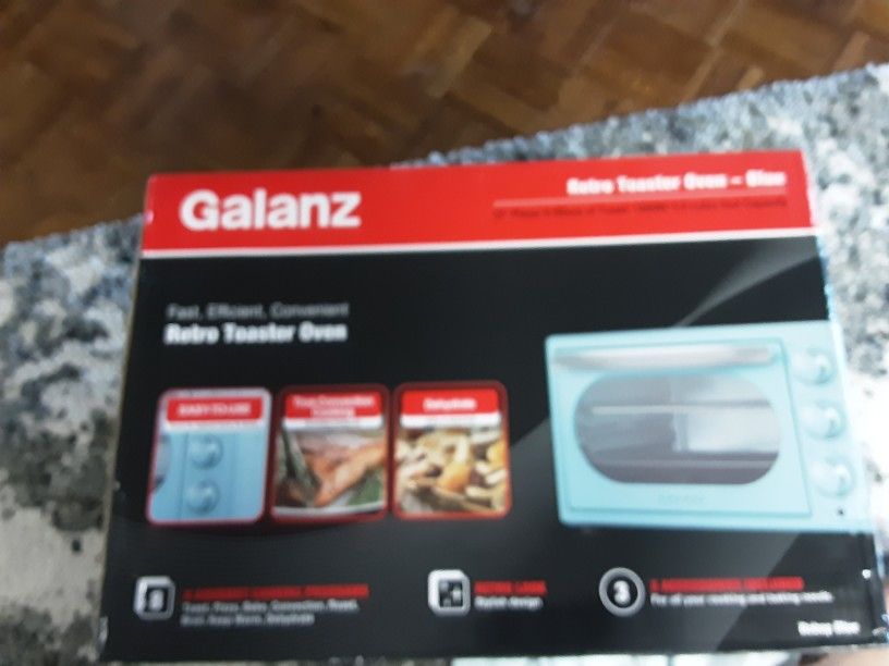 New ... Toaster Ocen ... Extra Large..... Toast Cooks Bakes Plus