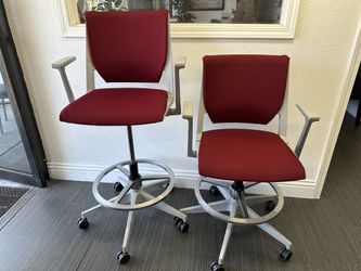 Haworth Very Drafting Stool