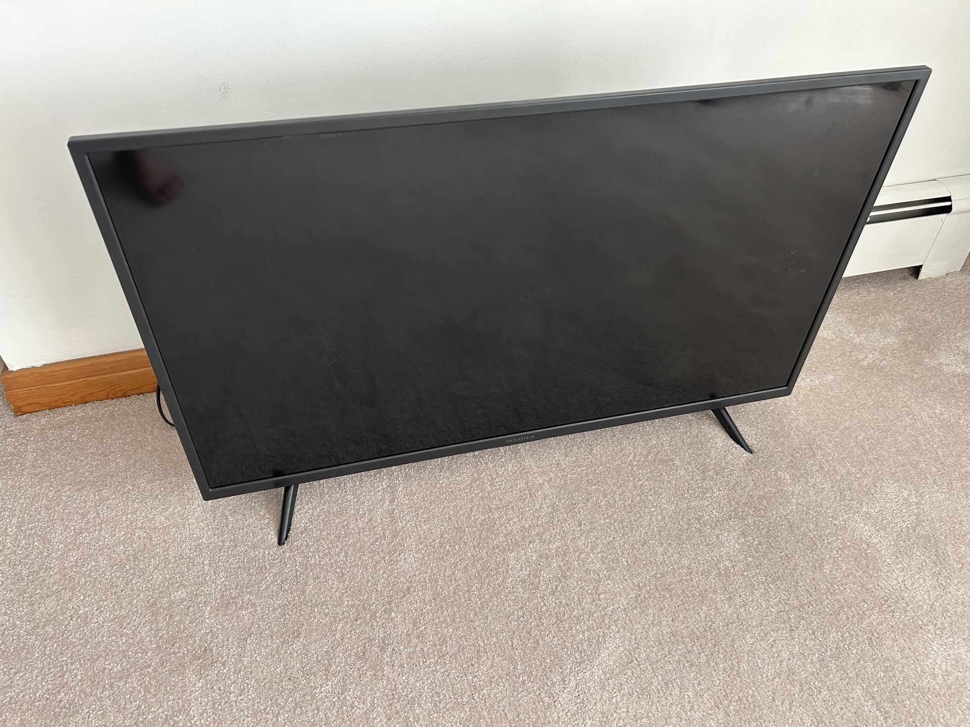 Insignia 40” HD TV