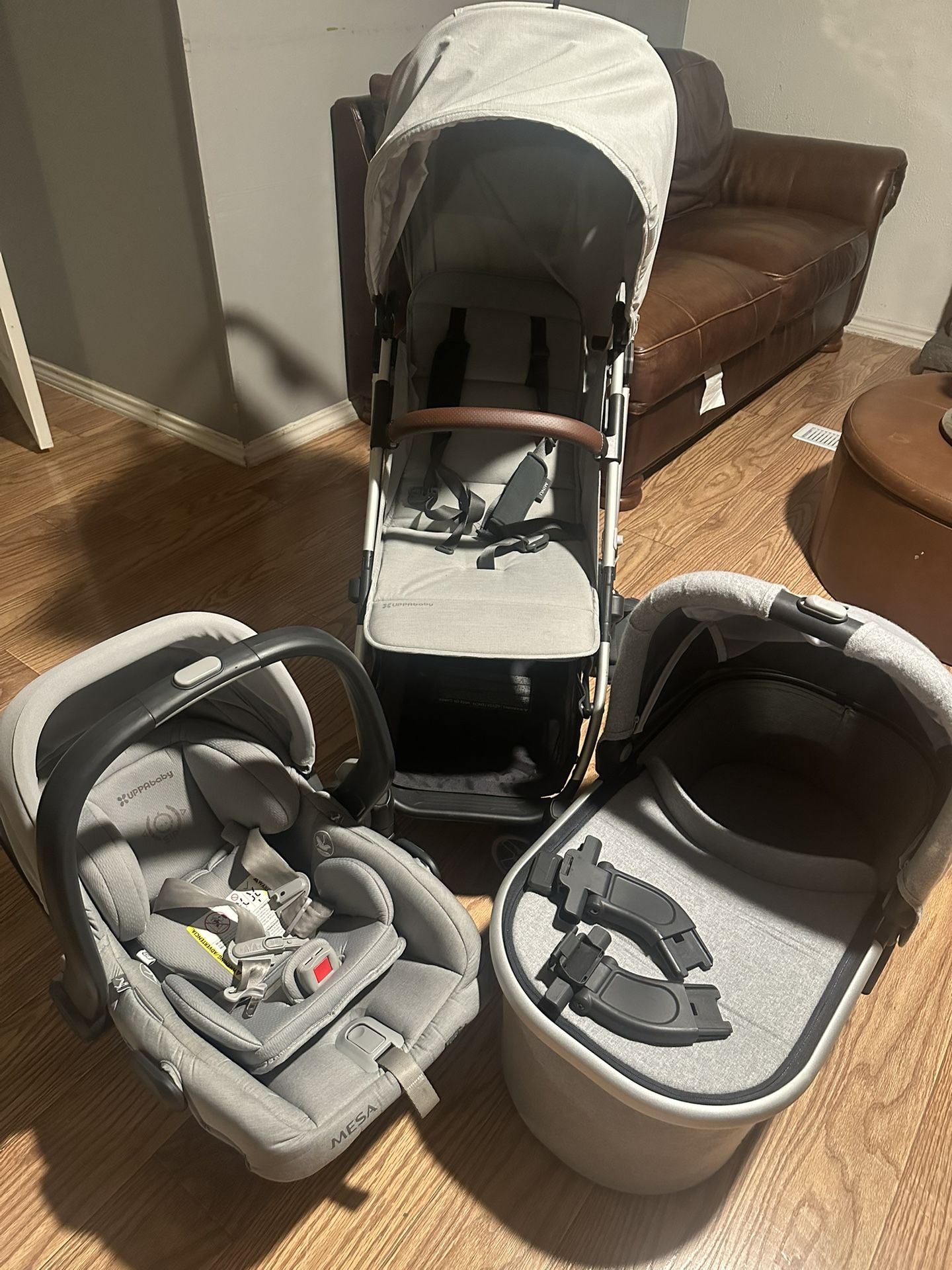 UPPAbaby Vista V2 Stroller,Bassinet, & Car Seat