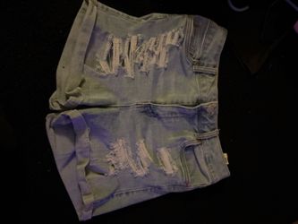 Small in women’s