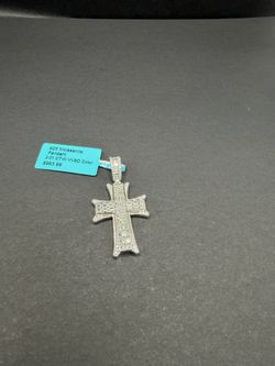 💎 925 Moissanite Cross Pendant