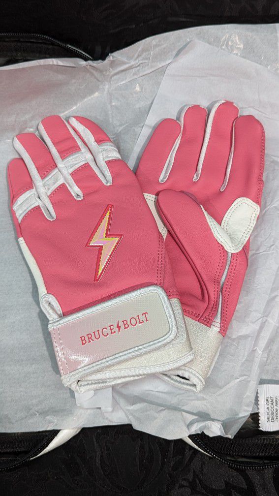 Bruce Bolt x Meg Rem Limited Edition Short Cuff Youth Large Batting Gloves Rare Sold Out Brand New