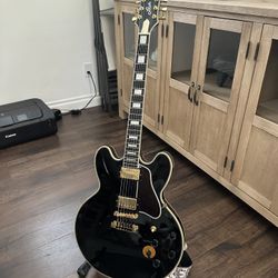 Epiphone BB King Lucille Ebony Fretboard 2024  W Case MINT