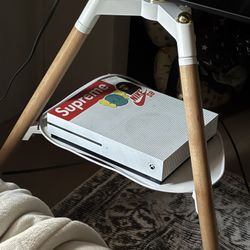 LOW PRICE MOVING- XBOX 1 GAME SYSTEM 