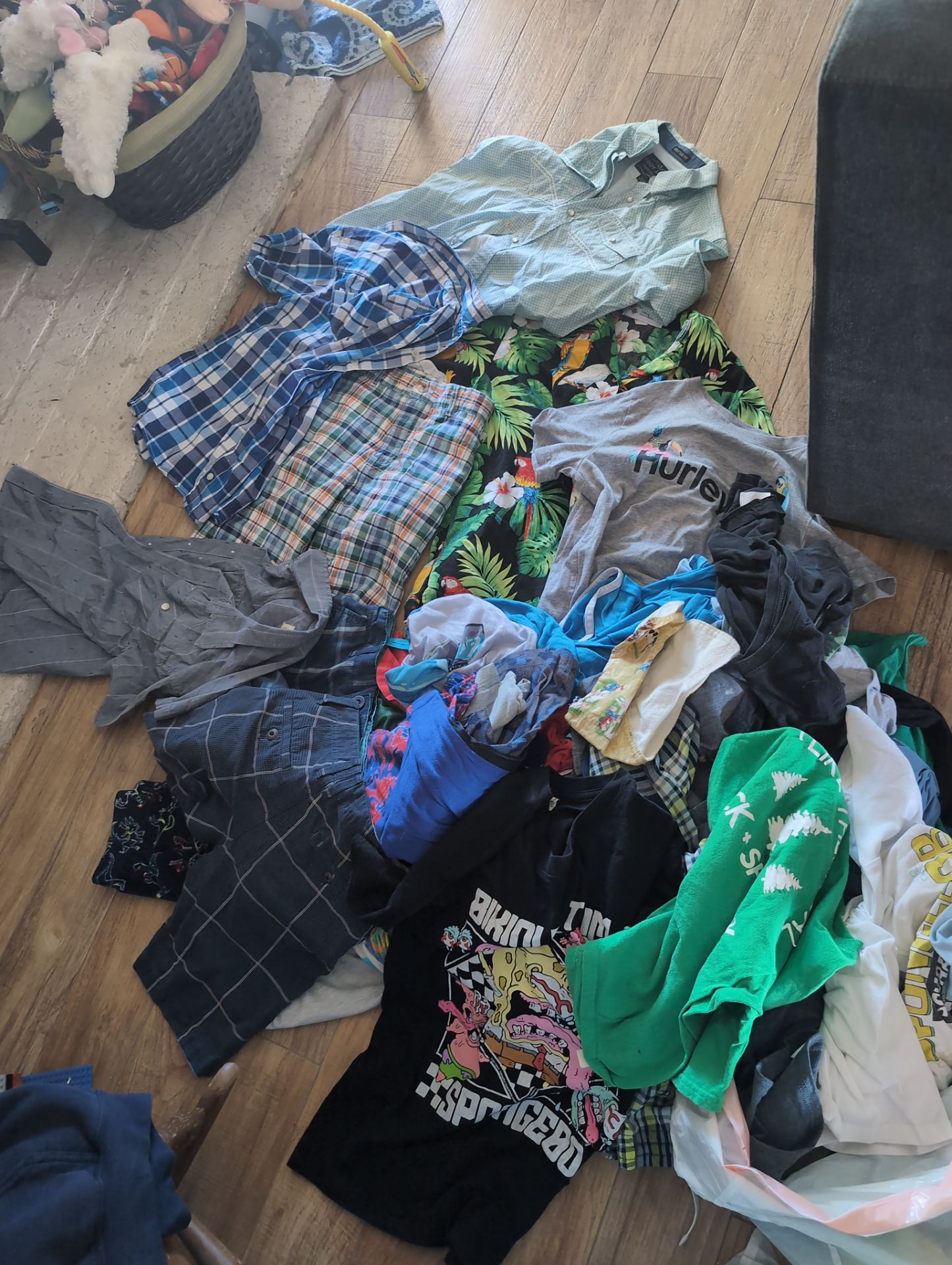 Bag of boys clothes and pajama size 10-12